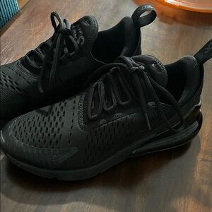 Nike Women's Black Air Max 270 Sneakers